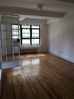 Rented by Knickerbocker Village NY Inc. | media 19