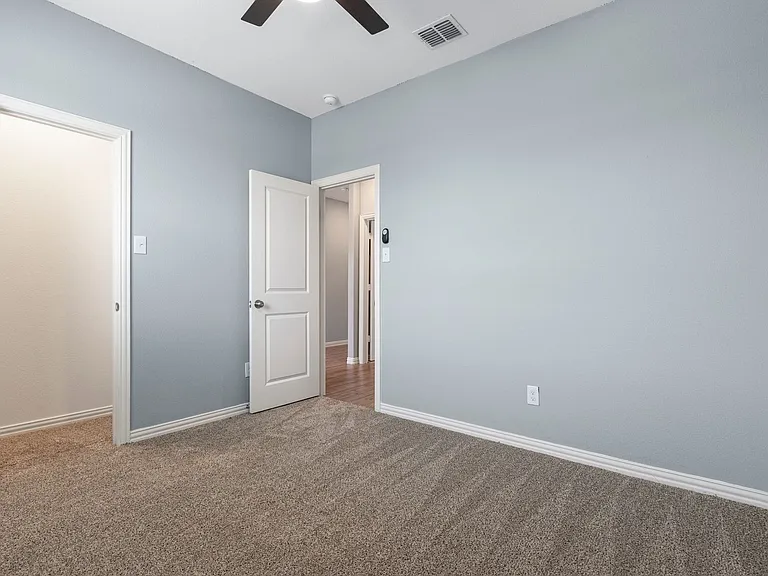 2132 Whispering Sage Blvd — Photo 7