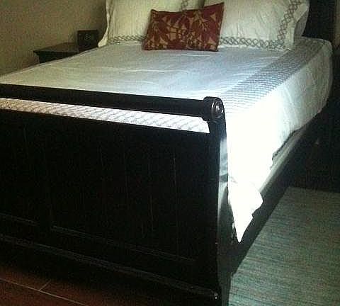 queen bed