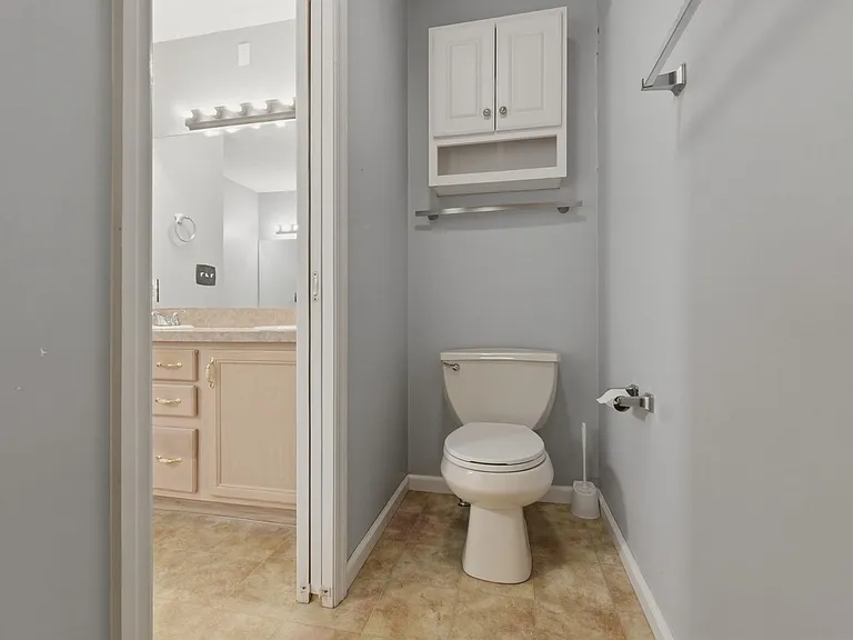 122 Saw Mill Rd — Photo 24