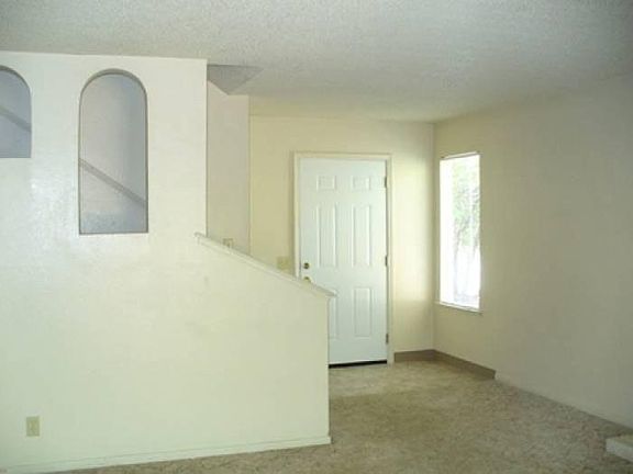 5th image of 2405 S Whitney Blvd