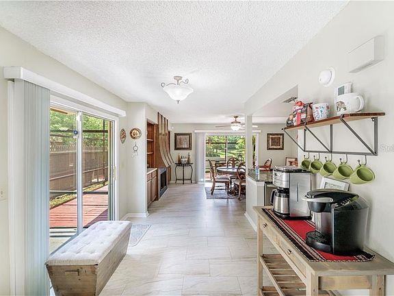 4th image of 14026 Trouville Dr