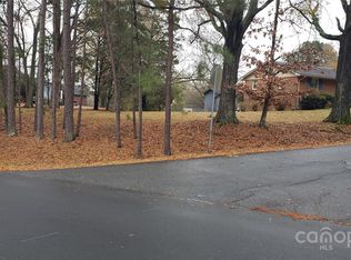 590 Goldmoor Dr NE, Concord, NC 28025