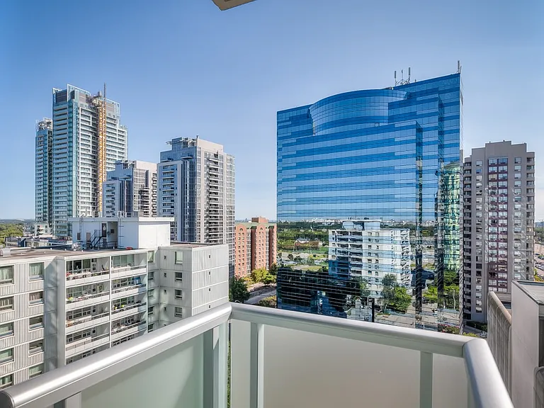 5740 Yonge St #1309 — Photo 21