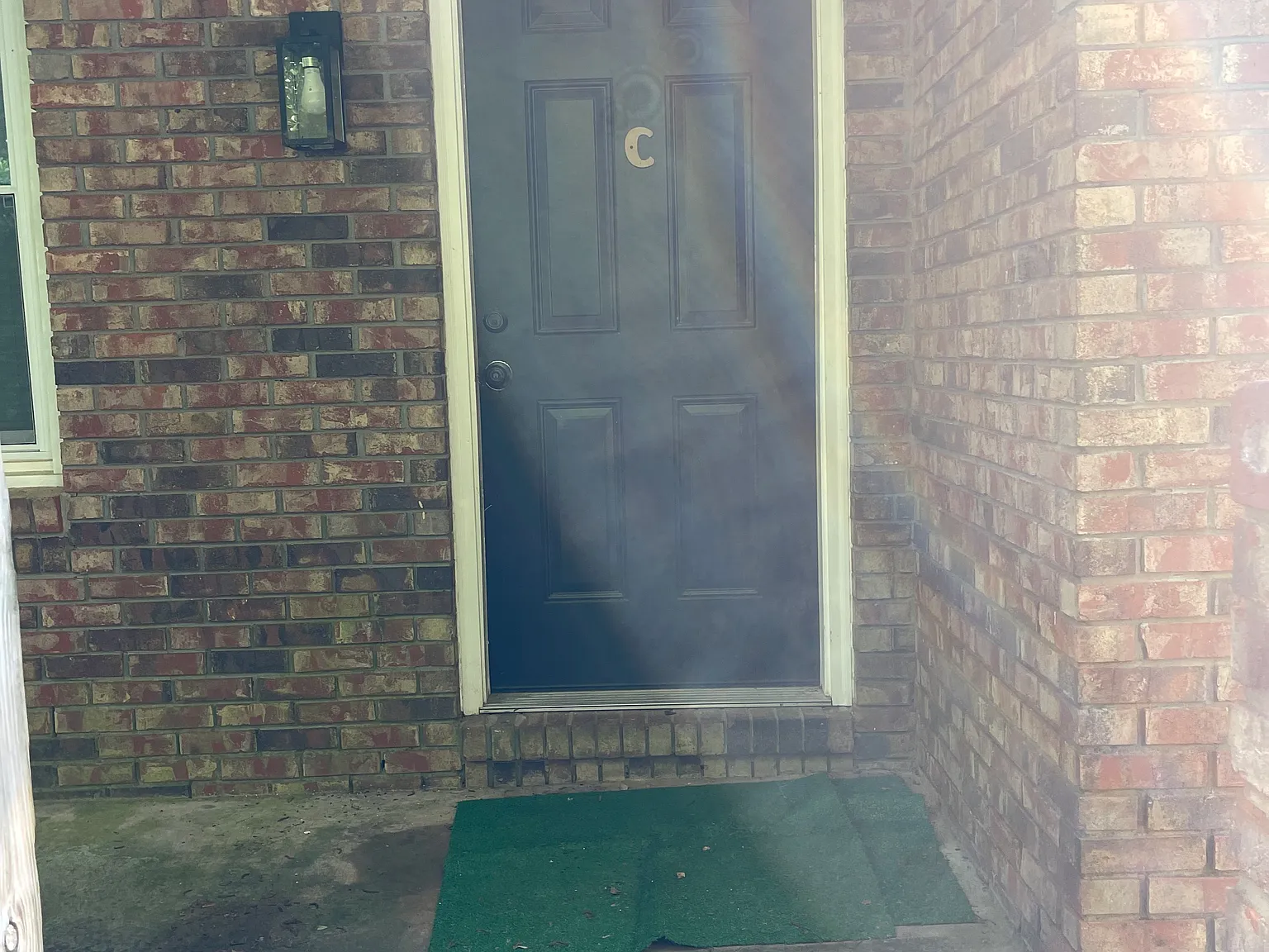2 bed, 1250 sqft, $1,200 — Photo 2