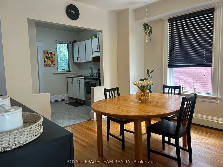 427 Sunnyside Ave #B — Photo 5