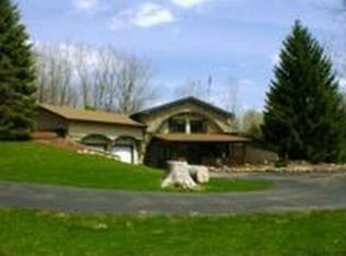 11311 N Nash Dr, Syracuse, IN 46567