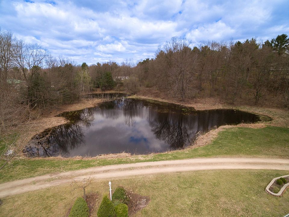 N2377 Hillside St, Wautoma, WI 54982 MLS 50273809 Zillow