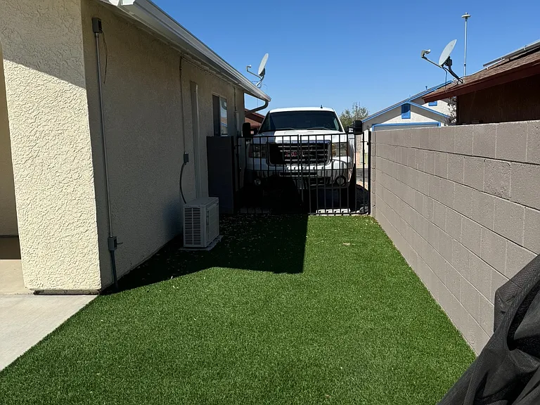 3408 Cypress St — Photo 16