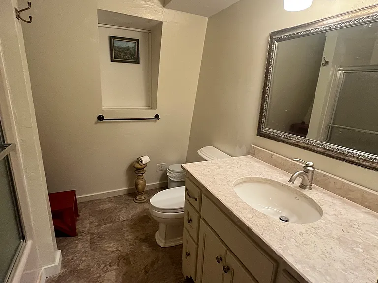 135 Fordham Ln #A — Photo 9