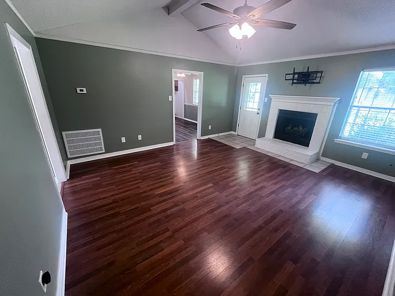 28 Burns Dr — Photo 9