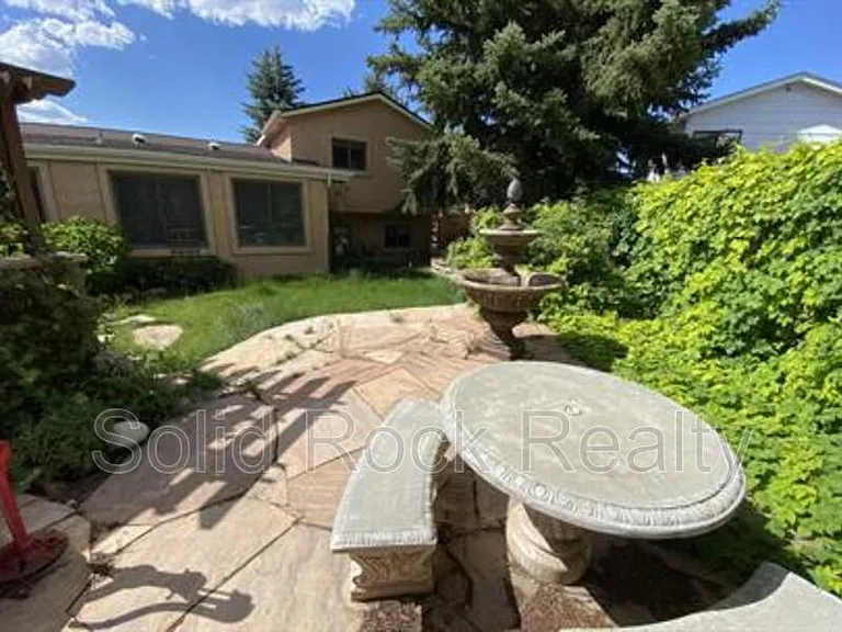 6713 Fredrick Dr — Photo 22