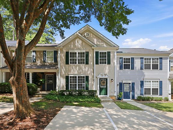 3rd image of 4325 Vienna Crest Dr