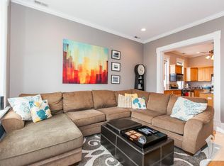 3440 N Southport Ave APT 3, Chicago, IL 60657