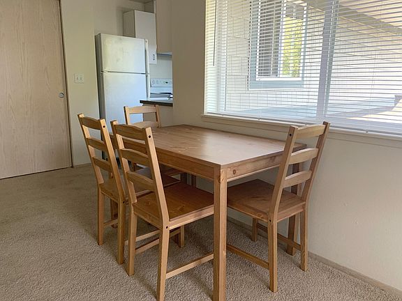 3rd image of 4740 21st Ave NE APT 303