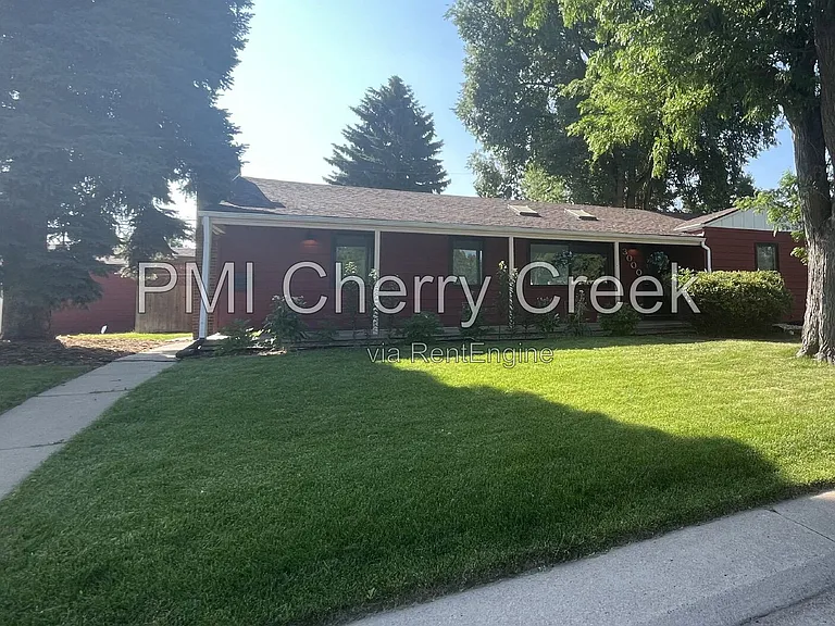 3000 S Holly Pl — Photo 1