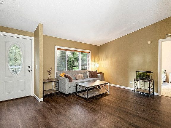 2nd image of 774 SW Sunset Way #79