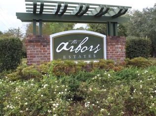 10 Green Ash Pl, New Orleans, LA 70131