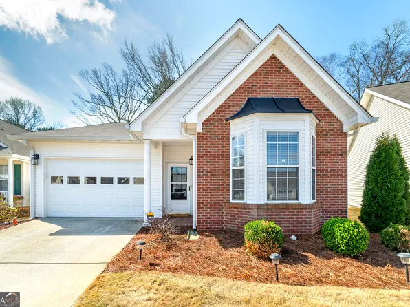 310 Singing Brook Ln, McDonough, GA 30253