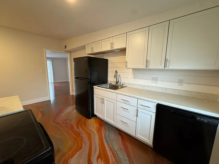 Library Place Apartments — Photo 106