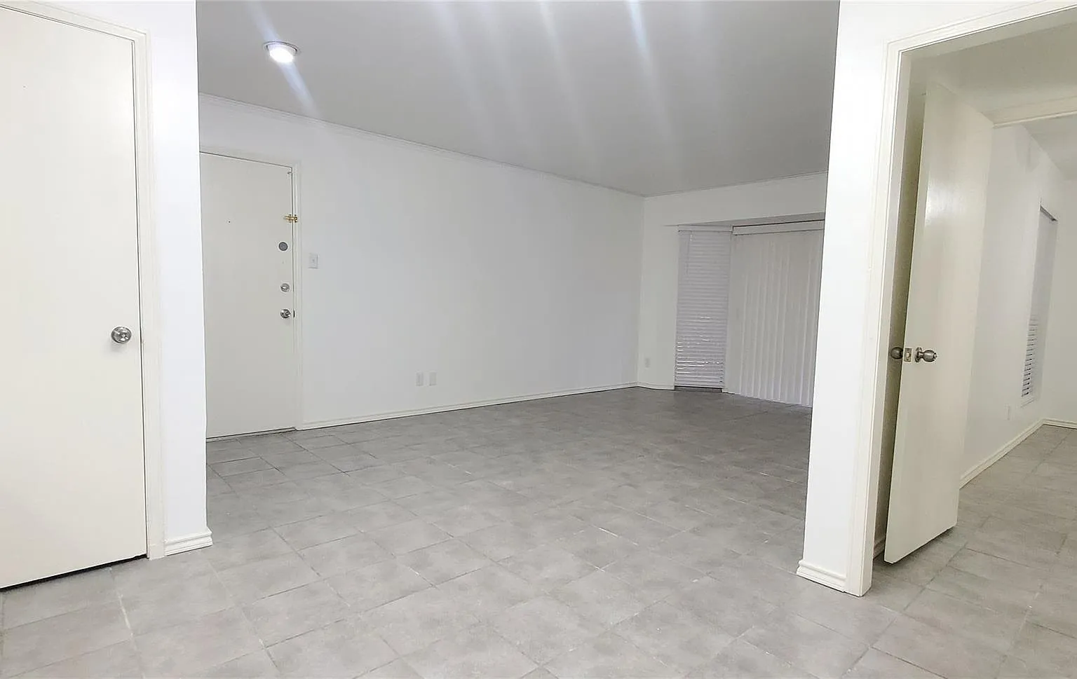 800 Post Oak Blvd — Photo 4