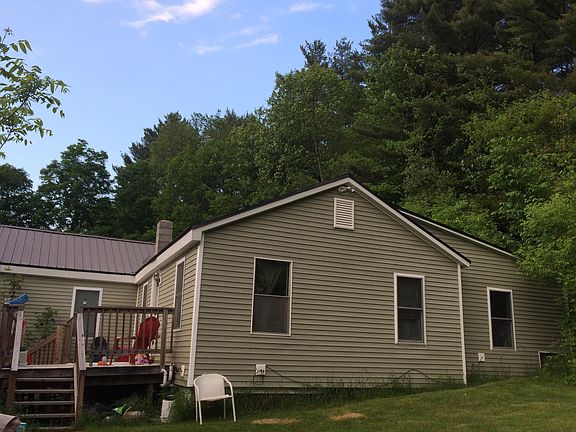 Side lawn view south 