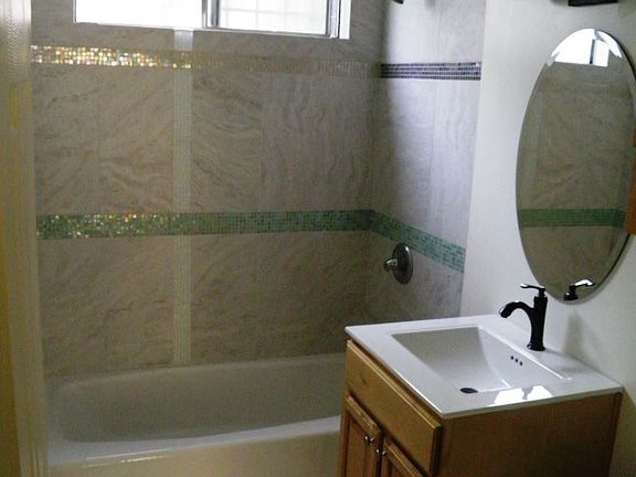 4th image of 5118 W 20th St