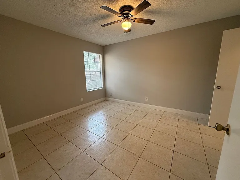 365 Forestway Cir #202 — Photo 8