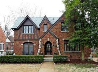 556 Stratford Ave, Saint Louis, MO
