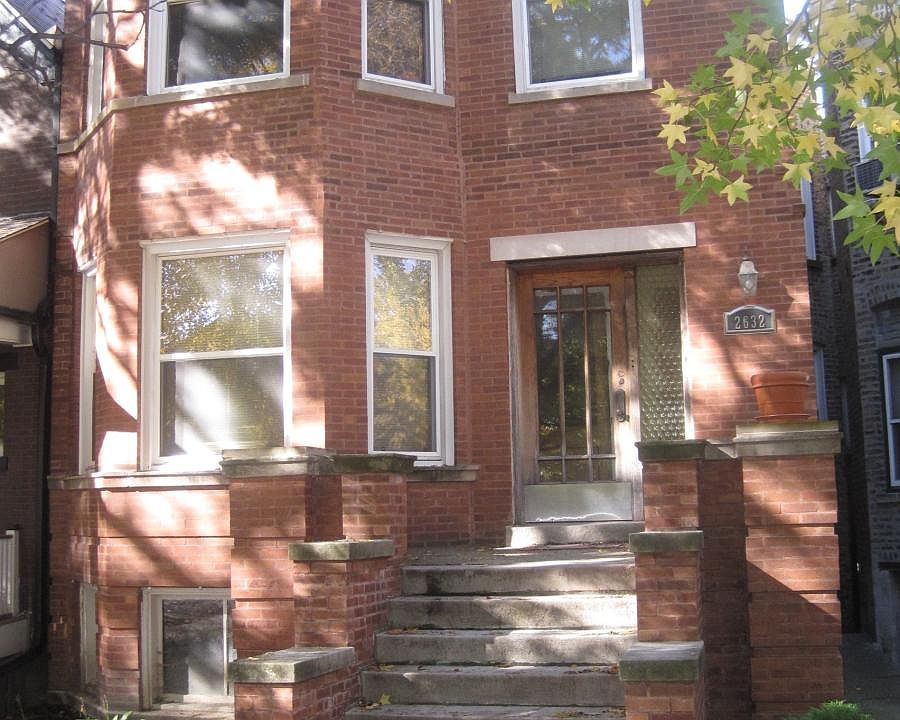 1st image of 2632 N Richmond St #2