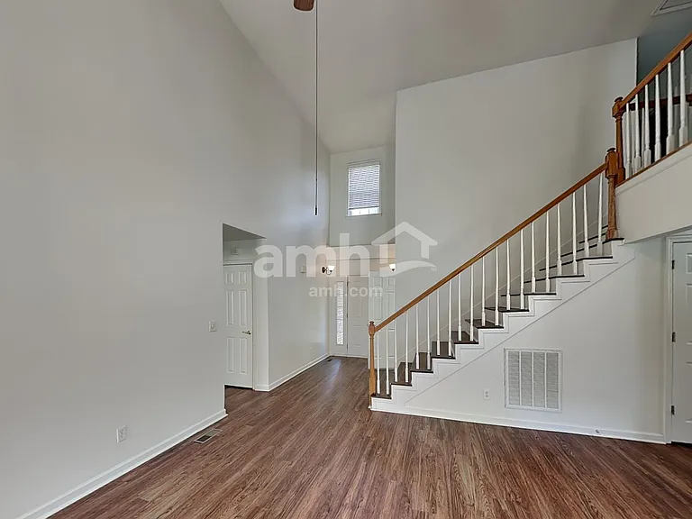 1914 Amacher Dr — Photo 6