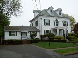 10 Berry St, Danvers, MA 01923