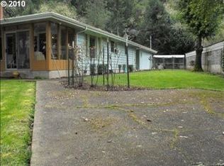 1008 Page Rd, Winchester, OR 97495
