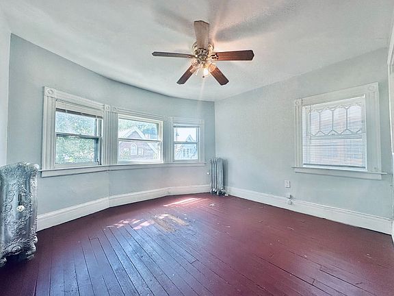 3rd image of 19-21 Lynwood Pl #21-5