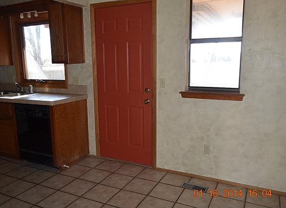 4th image of 1212 Dorchester Ct