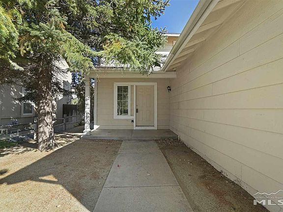 2nd image of 2339 Eastwood Dr