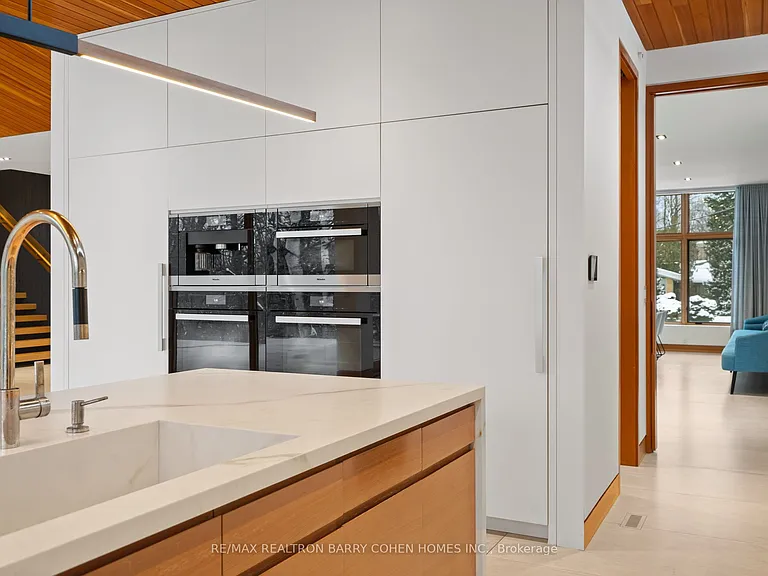 58 Timberlane Dr — Photo 14