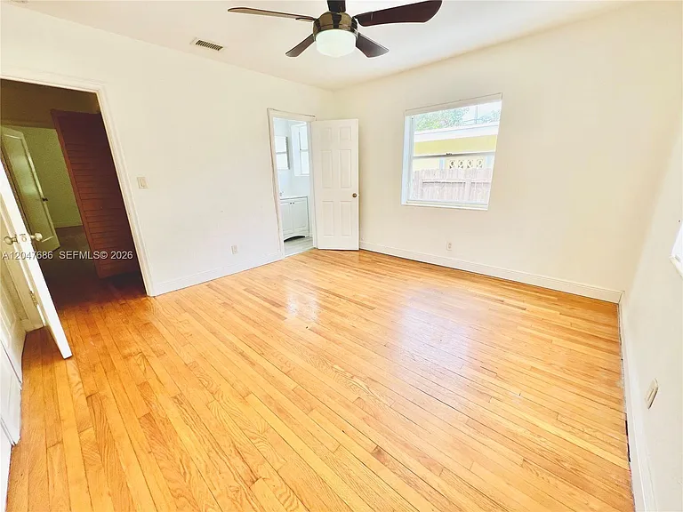 410 Pinecrest Dr — Photo 26