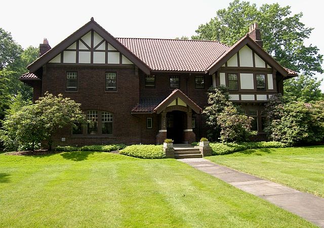 1st image of 14320 Larchmere Blvd