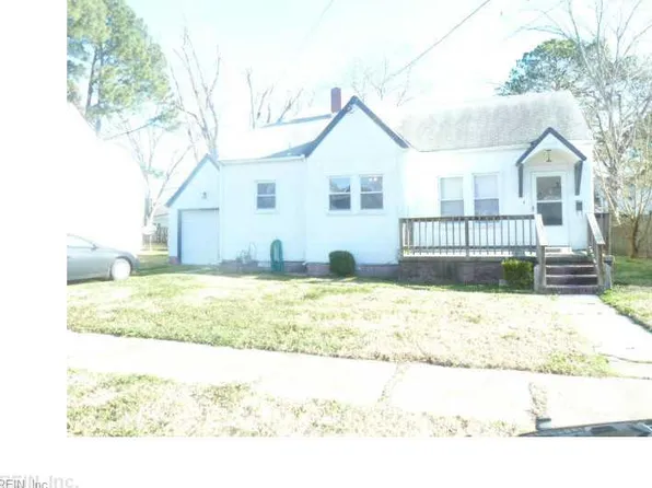3808 Lenoir Cir, Norfolk, VA 23513