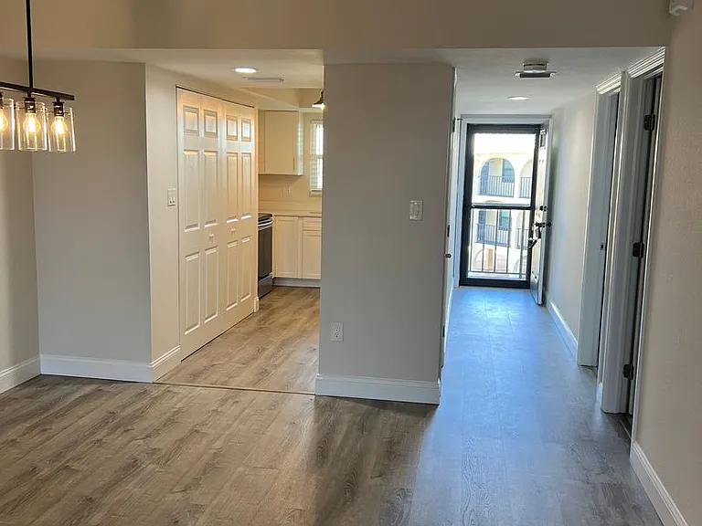14459 River Beach Dr #B210 — Photo 5