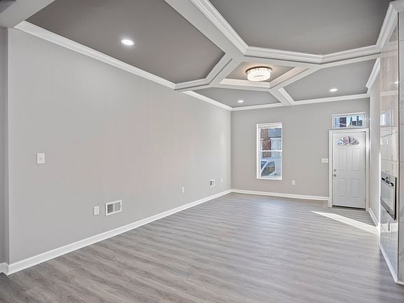 5th image of 723 N Luzerne Ave