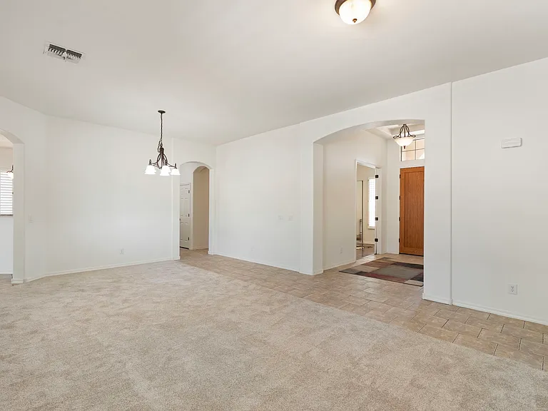 8614 W Morten Ave — Photo 23