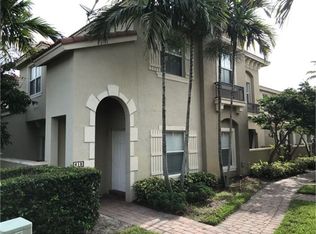 418 Lake Monterey Cir, Boynton Beach, FL 33426