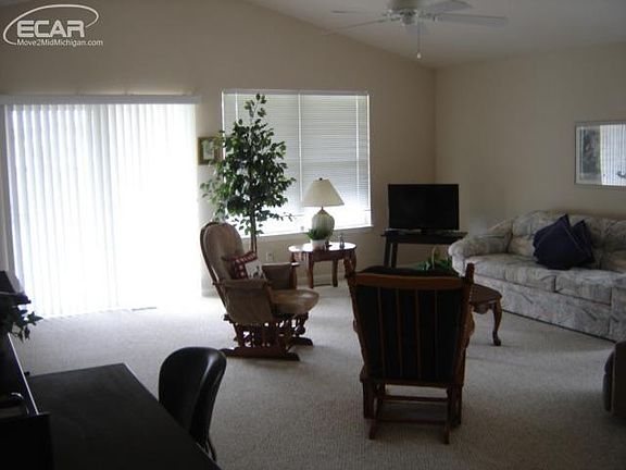 5th image of 5223 Sandalwood Cir