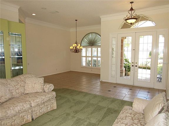 5th image of 2093 Sandhill Ln