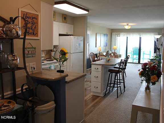 5th image of 31 Ocean Isle West Boulevard # 3-1