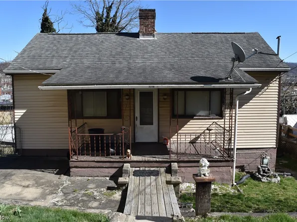 3228 Monroe St, Bellaire, OH 43906