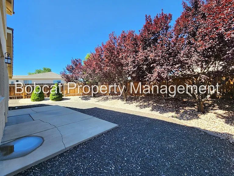 1240 Flintwood Dr — Photo 30