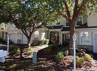 704 Harrowgate Ln #61, New Hope, PA 18938